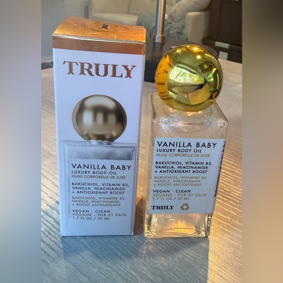 TRULY Other - Truly Luxury Body Oil | Hydrating & Illuminating with Natural Shimmer-New In Box